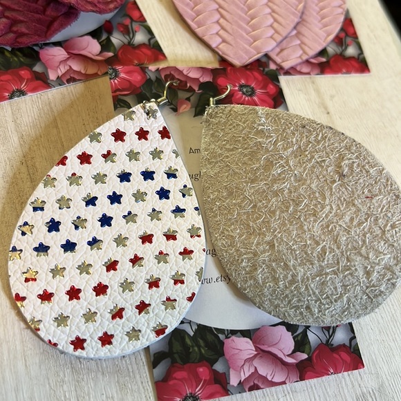 LEATHER DANGLE EARRINGS THREE PAIRS NEW ON CARDS - Picture 5 of 8